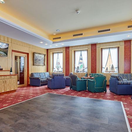 Hotel Фент Екстер'єр фото
